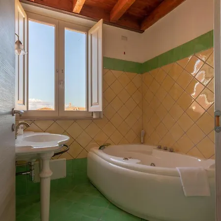 Maison Belle Époque&suites Oristano Exterior foto