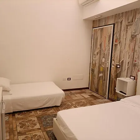 Maison Belle Époque&suites Oristano Habitación foto